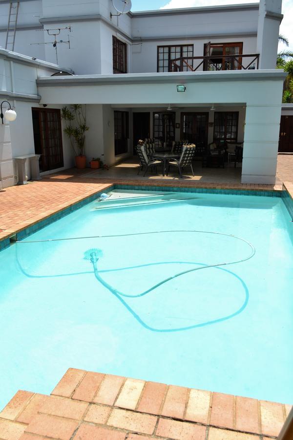 The Baobab Villa Midrand Exterior photo